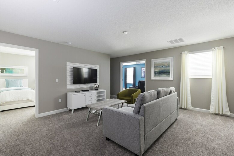 Gorgeous 8-bed Championsgate Resort Home-1528fd