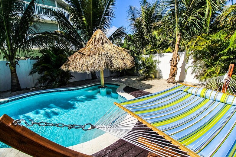 Portside Paradise
