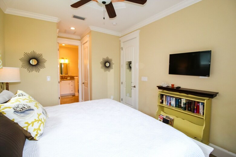 Villa Sea Glass Retreat