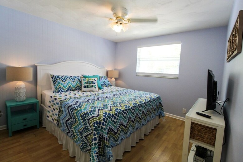 Sandy Toes And Feet Retreat