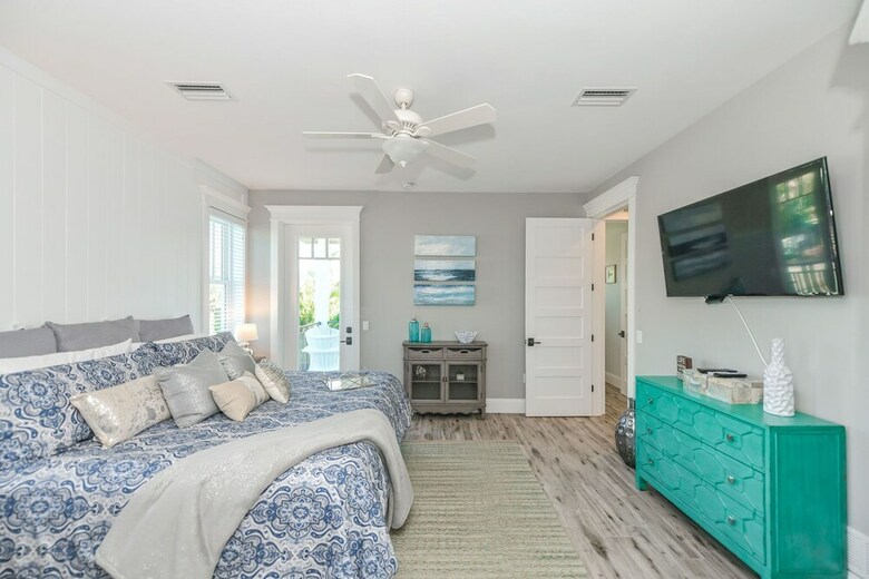Seaside Magnolia