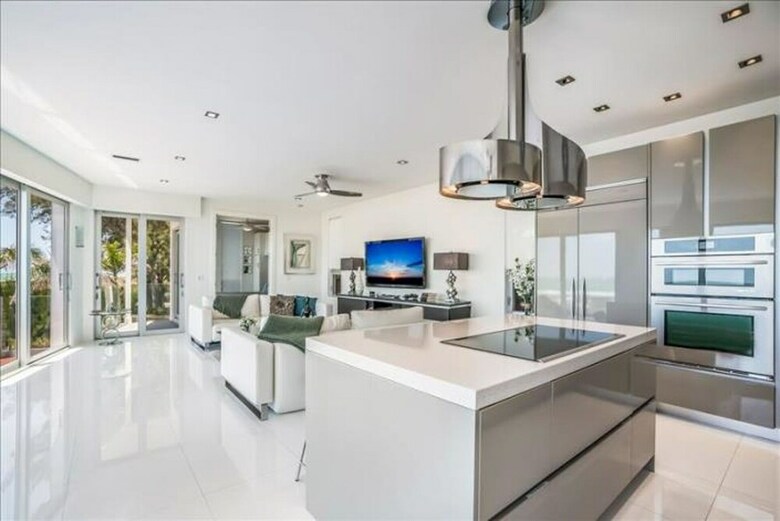 Beachfront Oasis