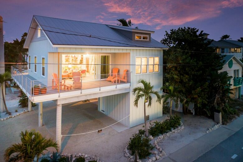 The Surof House