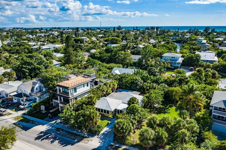 Sweet Melissa's Beach House