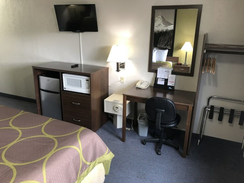 Motel Super 8 By Wyndham Salem