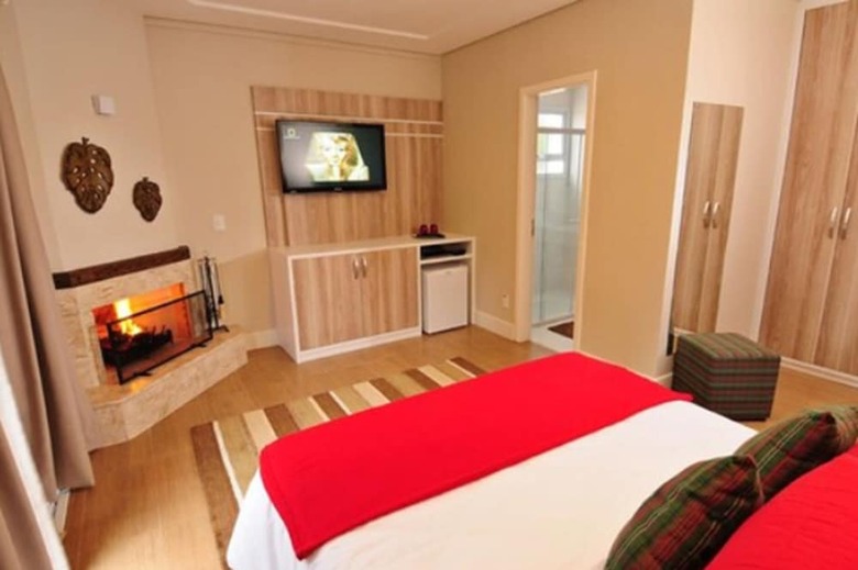 Hotel Annecy Pousada