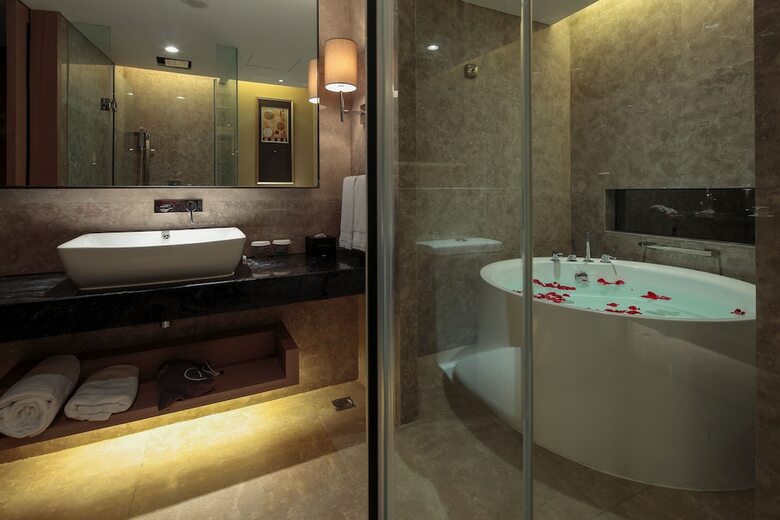 Hotel Pullman Anshan Time Square