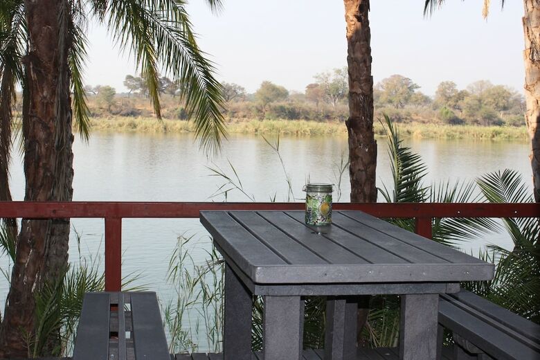 Ndhovu Safari Lodge - Campground