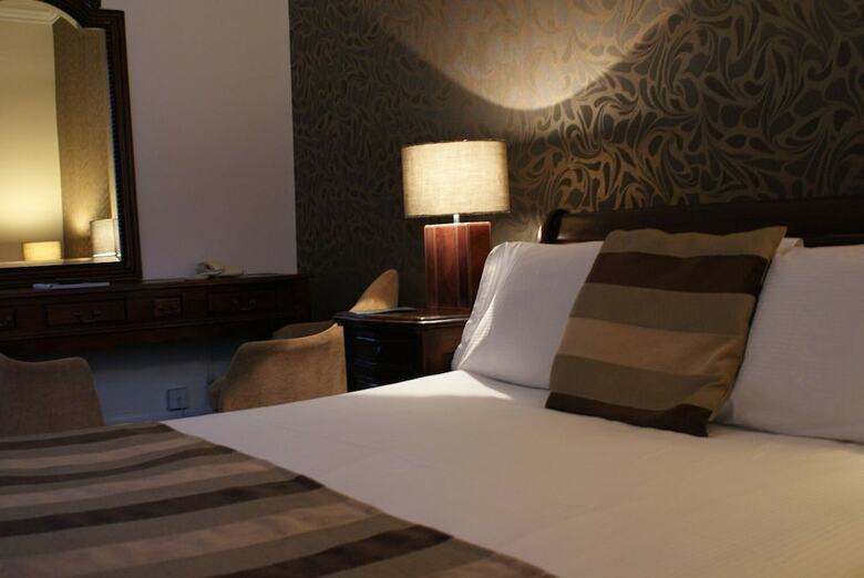 Hotel The Glen Mhor Apartments
