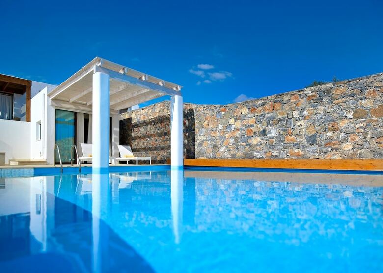 St. Nicolas Bay Resort Hotel & Villas