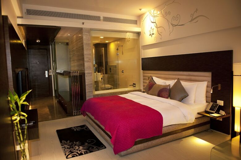 Maya Hotel