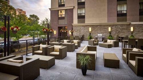 Hotel Staybridge Suites Hamilton Downtown