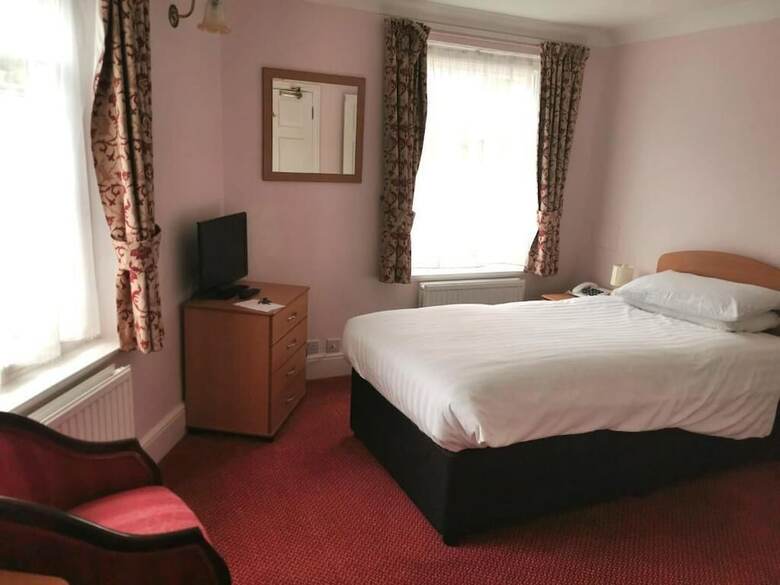 The Cliffden Hotel