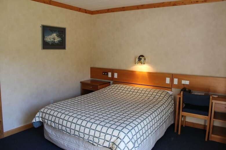 Hotel Alpine Lodge