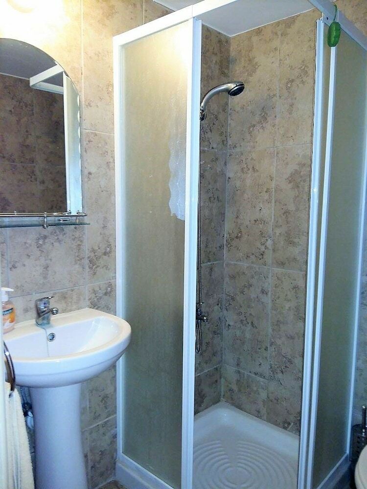 Romios Holiday Apartments