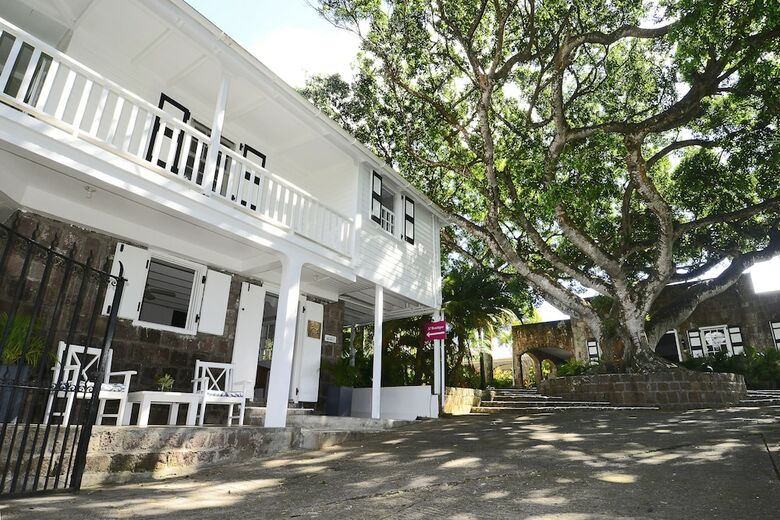 Hotel Montpelier Plantation & Beach