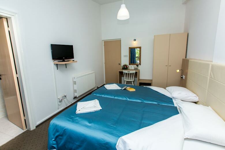 Hotel Fitos Inn Guest House