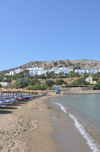 Dolphin Bay Hotel