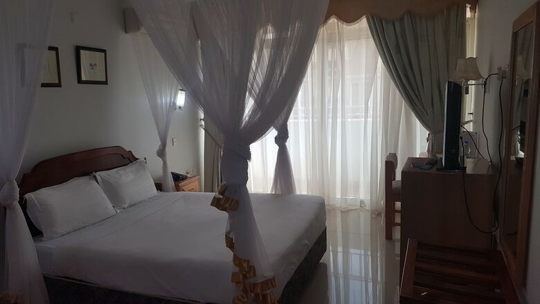 Ridar Hotel