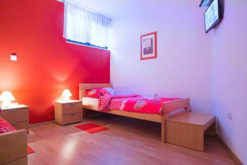 Apartment Ante