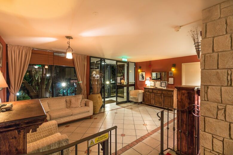Aparthotel Hill View Restaurant & Apartments