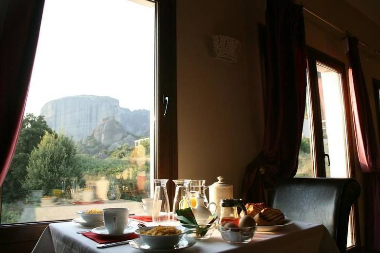 Aparthotel Epavlis Meteora Suites Hotel