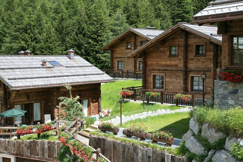 Posada Park Chalet Village