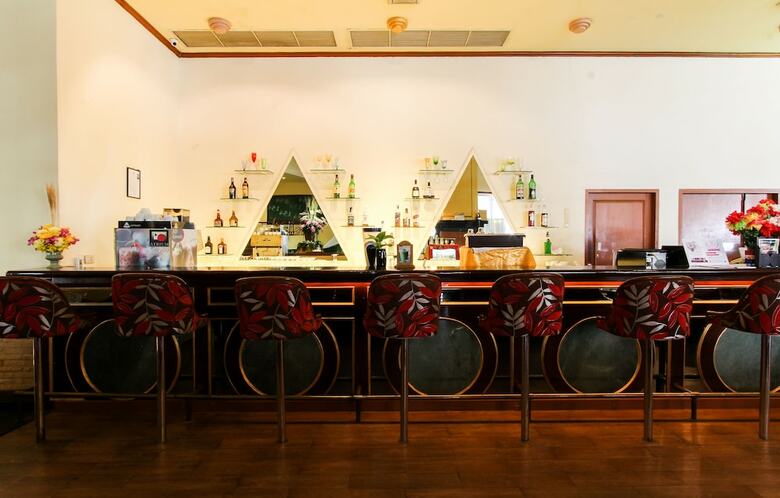 Royal Phuket City Hotel