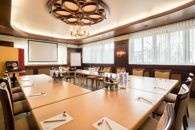 Ringhotel Reubel Nuernberg-zirndorf