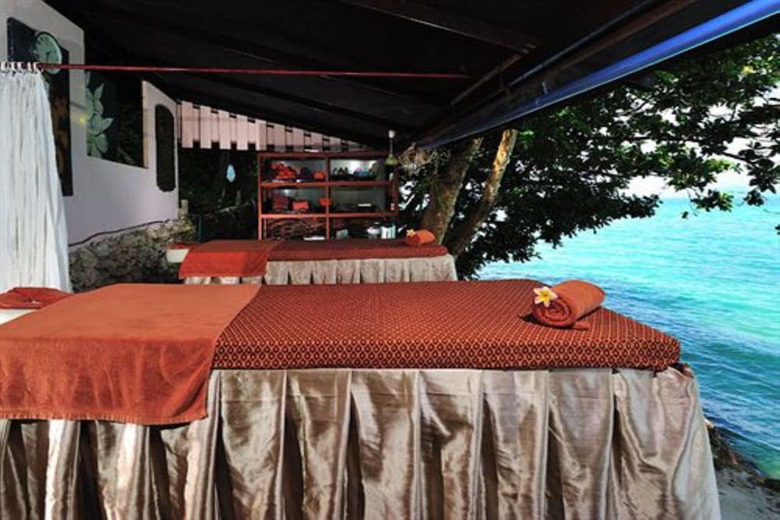 Apartamento Koh Ngai Cliff Beach Resort