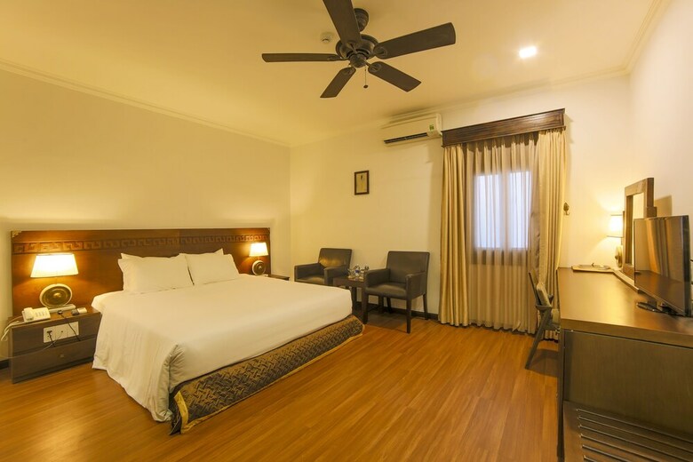 Chu Hotel
