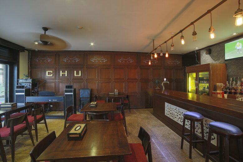 Chu Hotel