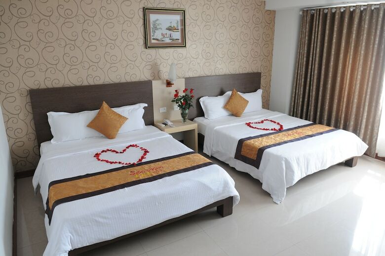 Quoc Cuong Center Hotel