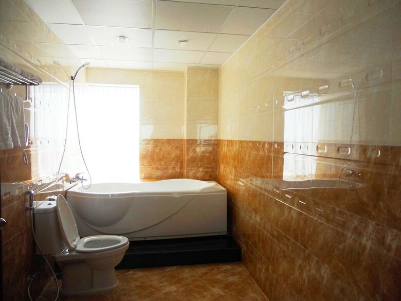 Quoc Cuong Center Hotel
