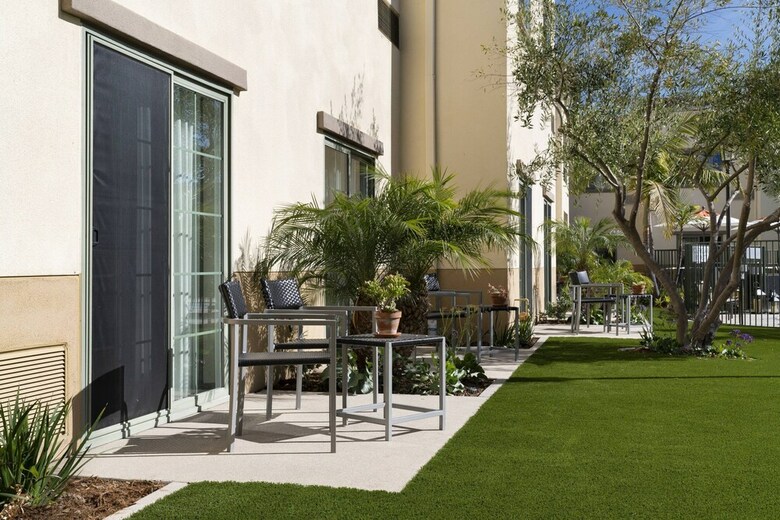 Hotel Courtyard Santa Barbara Goleta