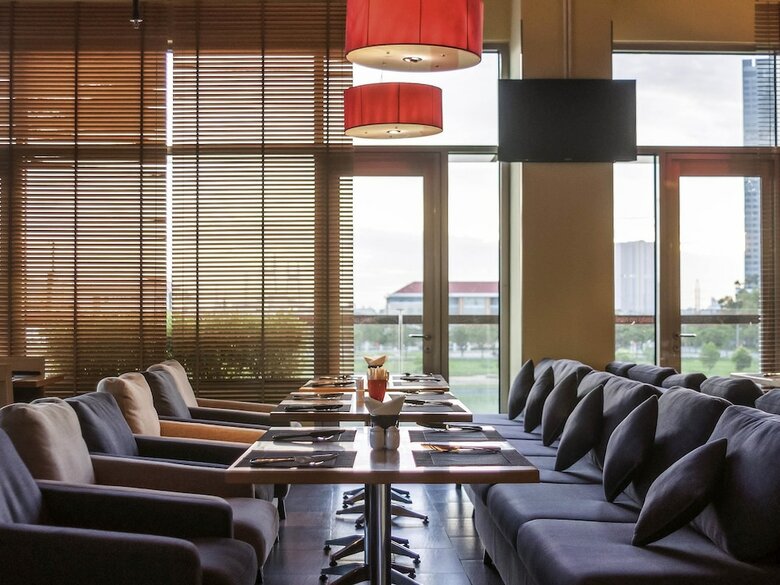 Hotel Ibis Saigon South