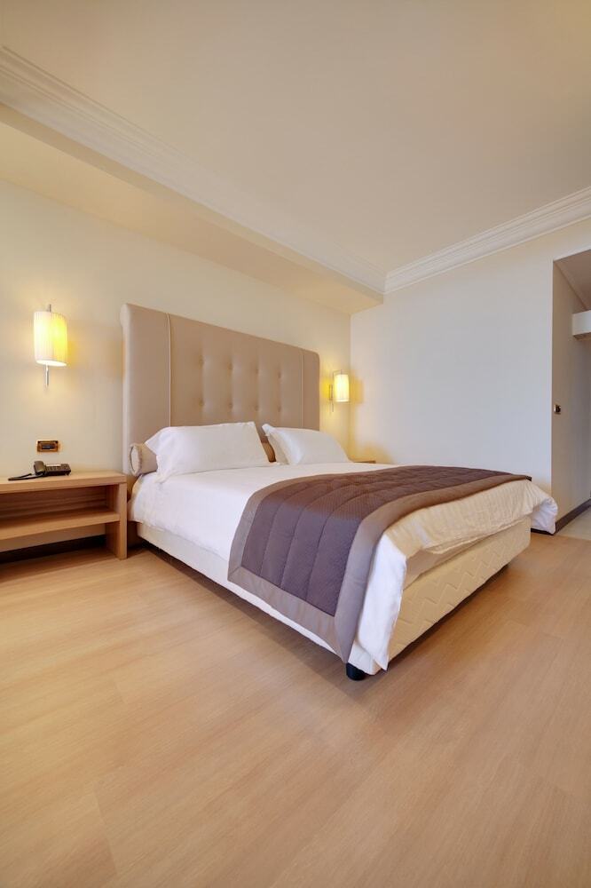 Nyala Suite Hotel Sanremo
