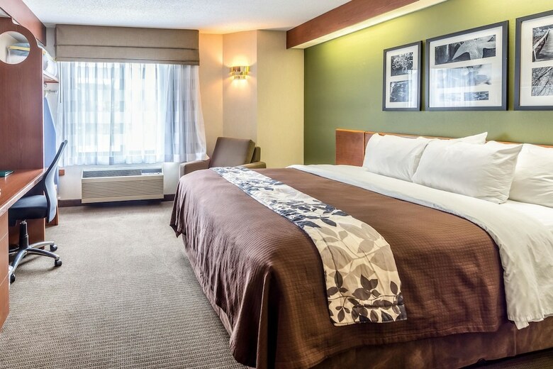 Hotel Sleep Inn & Suites Acme - Traverse City