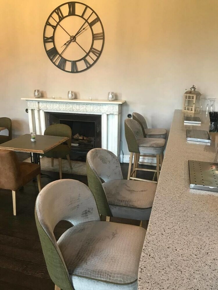Kitley House Hotel