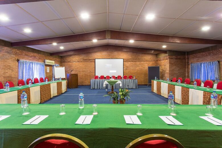 Hotel Godavari Village Resort
