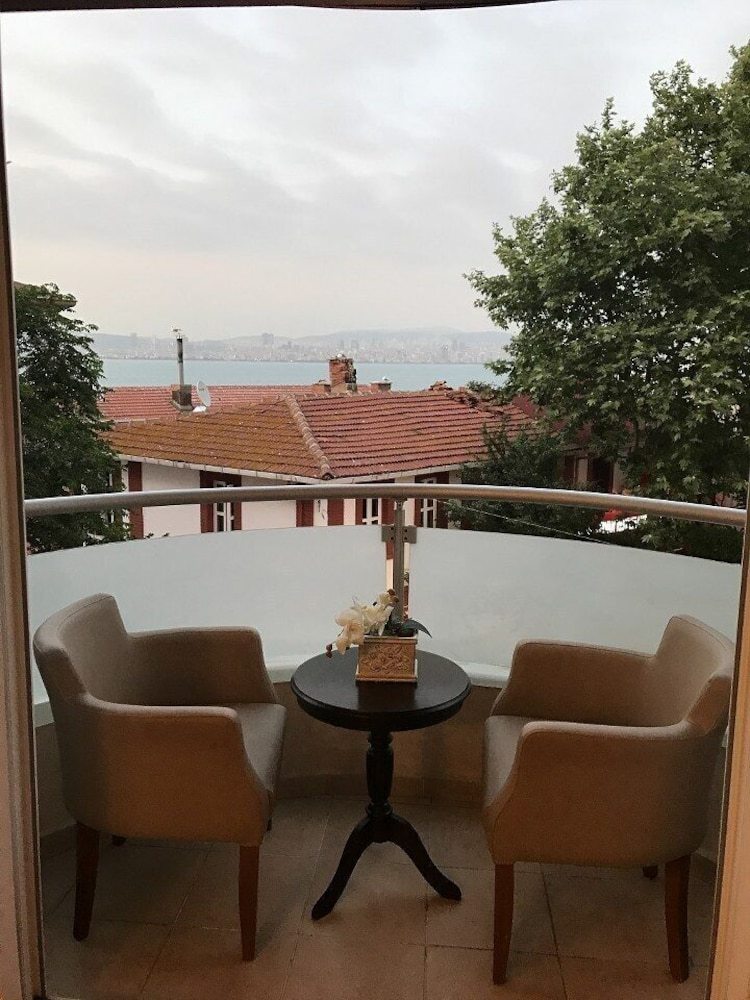 Marine House Boutiqe Hotel