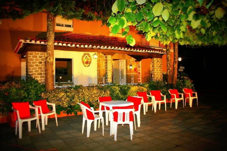 Hotel Pens�o Residencial Corredoura