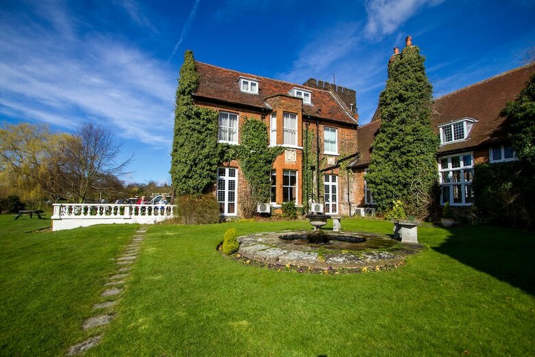 Hotel Mercure Letchworth Hall