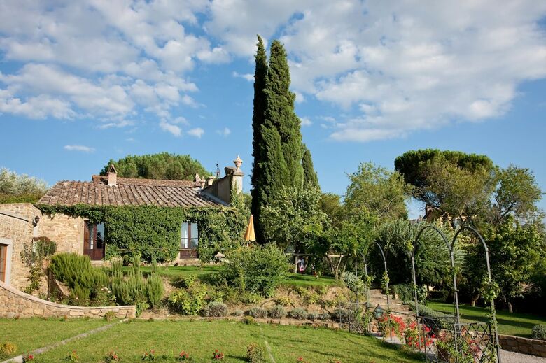 Hotel Relais Il Falconiere