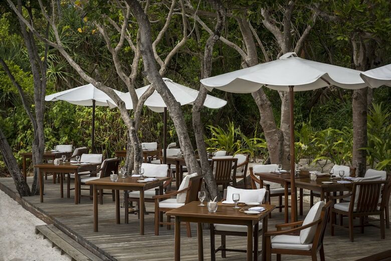 Hotel Amanpulo