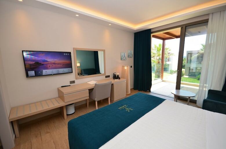 Hotel Almyros Beach