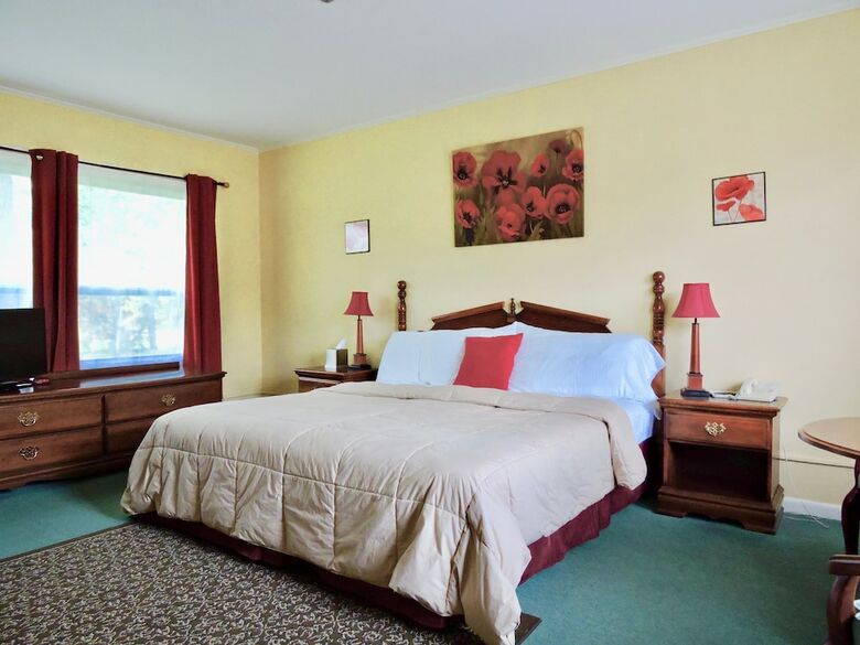 Motel Vinehurst Inn And Suites