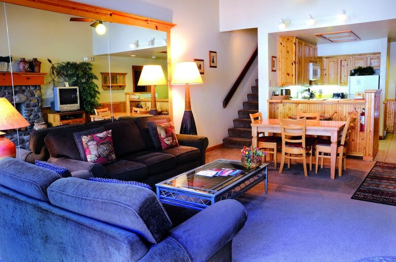 Junipine Resort
