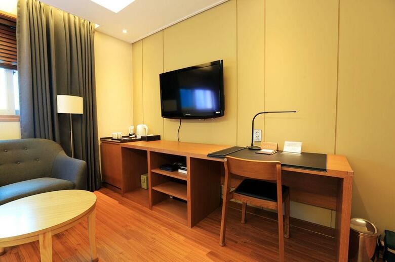 Sunbee Hotel