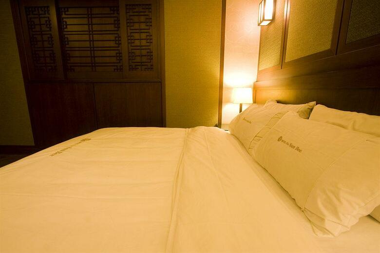 Sunbee Hotel
